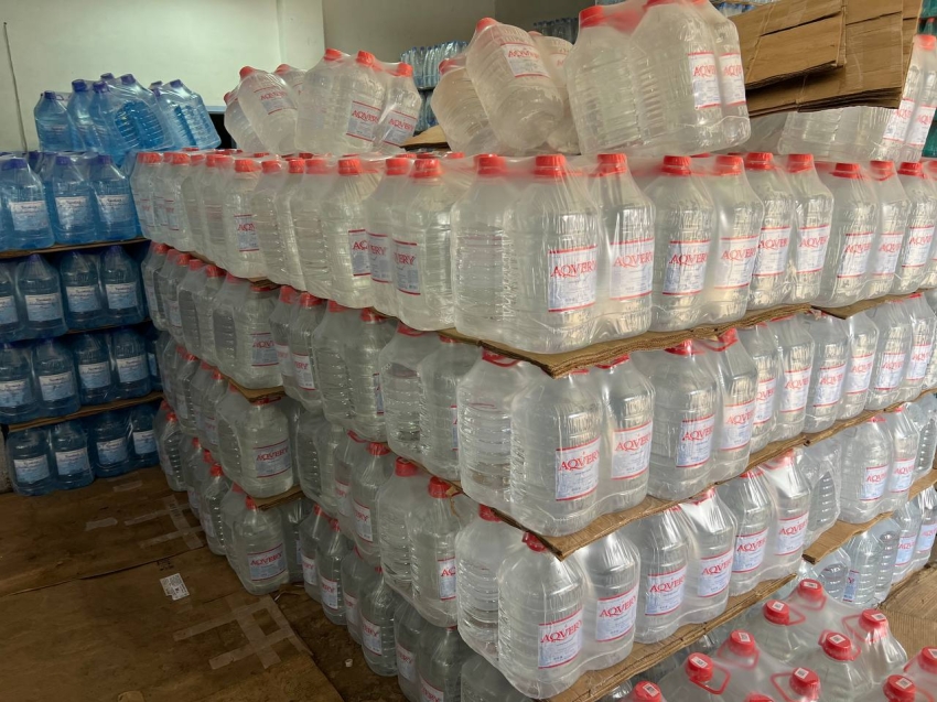 Предприниматель из Читы  передала воду для пострадавших от наводнения в Оренбургской области 